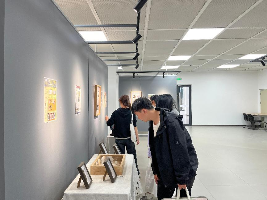 杜鹃花开——视觉传达设计专业年度优秀课程作业展开展